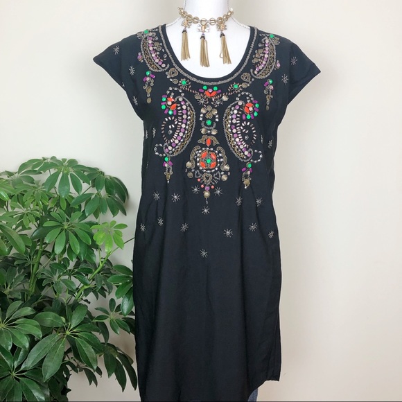 Anthropologie Dresses & Skirts - Anthropologie Yumi chiaroscuro beaded dress